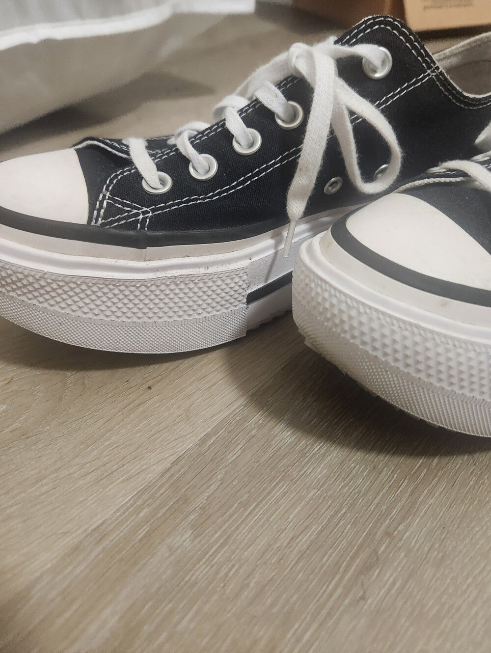 Used Converse Lift Stack - Picture 6 of 8